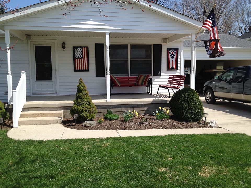 1st image of 2047 Arlington Dr