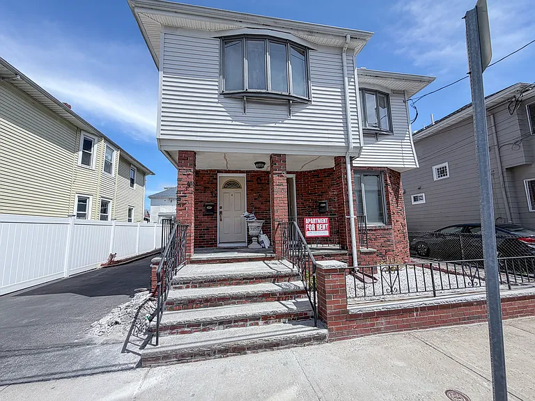 35 Eliot St #35 — Photo 18