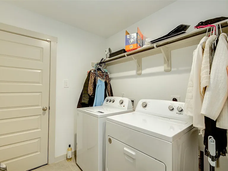 3530 Terrace Landing Ct — Photo 25