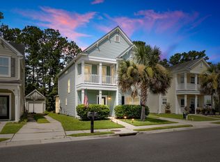 7464 Northgate Dr, Hanahan, SC 29410