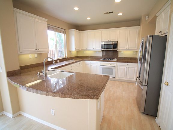 4th image of 11469 Trailbrook Ln