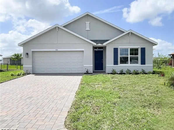 920 NE 10th St, Cape Coral, FL 33909