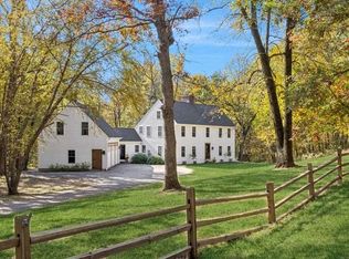 3767 Oak Ln NE, North Liberty, IA 52317