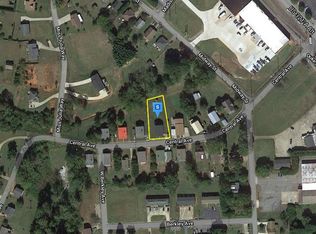 19 Central Ave, Granite Falls, NC 28630