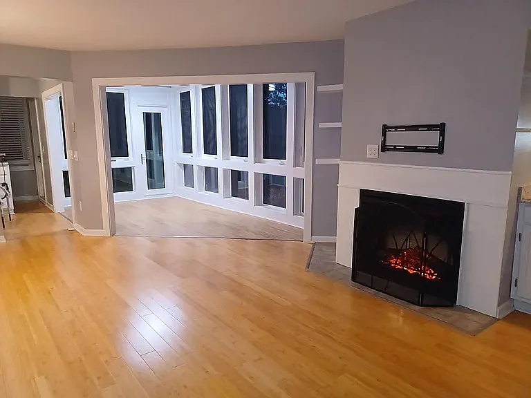 203 Little Oak Dr — Photo 1