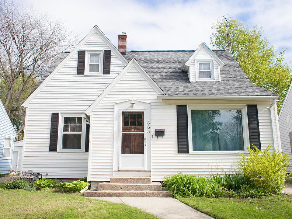 1st image of 363 W 20th St