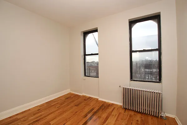 Rented by Nooklyn NYC LLC | media 21