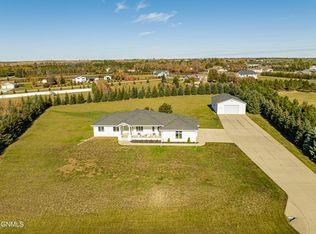 7520 Cortland Xing, Bismarck, ND 58501