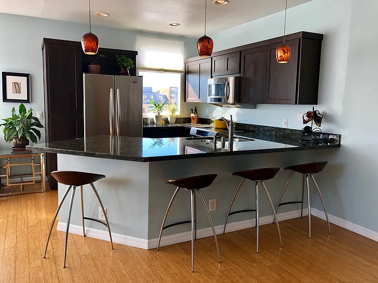 602 W Fir St W #305 — Photo 3