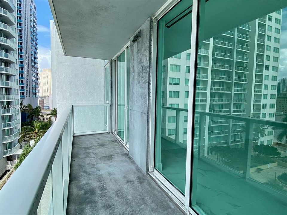 1st image of 244 Biscayne Blvd APT 1407