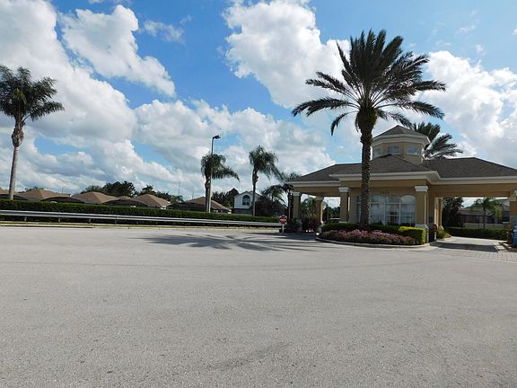 4th image of 8044 King Palm Cir