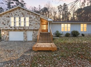 947 French Mill Rd, Dandridge, TN 37725