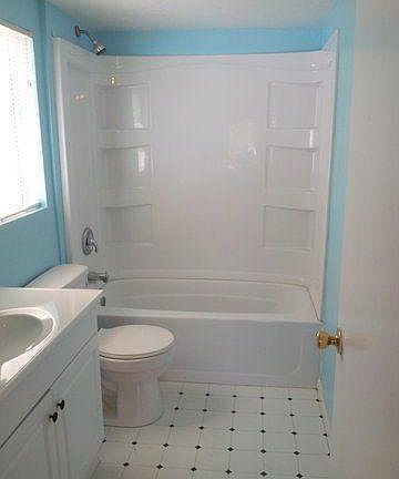 3rd image of 706 W Newtown St