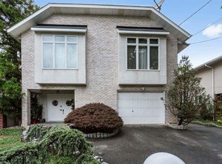 233-31 39th Rd, Little Neck, NY 11363