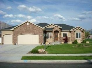 3382 N 2575 W, Farr West, UT 84404