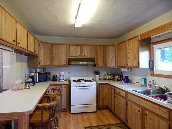5th image of 303 Cross St