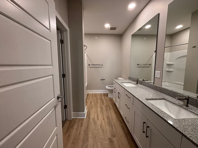 5808 Nall Ave — Photo 51