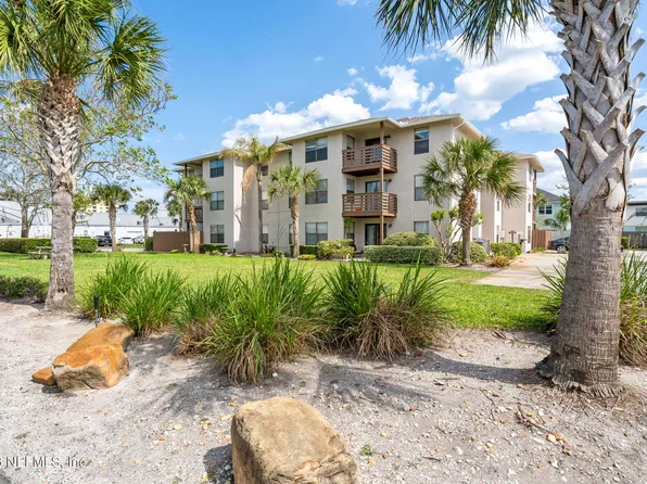 1030 4TH Street #1B, Jacksonville Beach, FL 32250