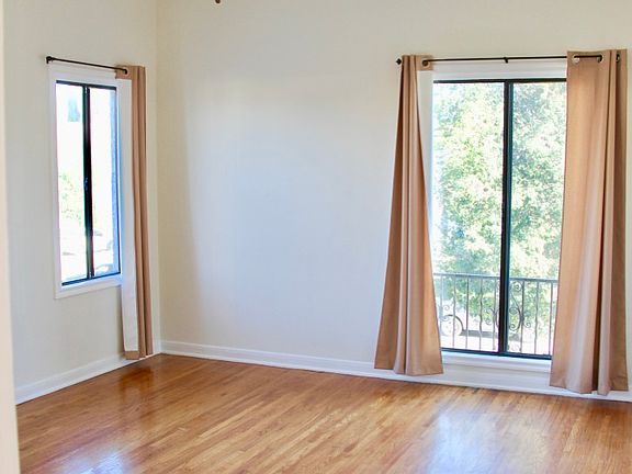 3rd image of 1239 S Hudson Ave #1239