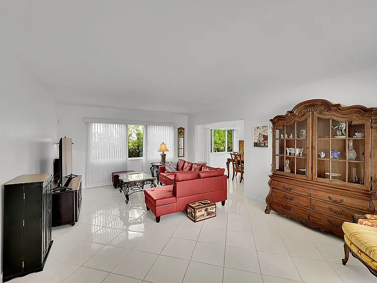 1702 S Ocean Blvd #1 — Photo 8