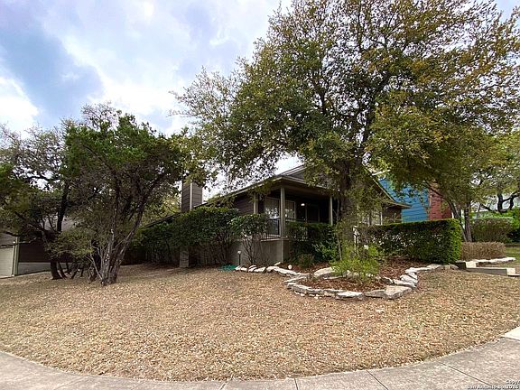 2nd image of 7530 Acorn Bend Dr.