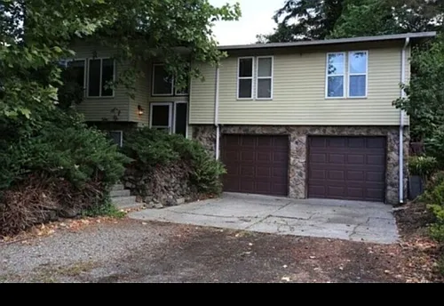 13815 Canyon Rd E #R Photo 1