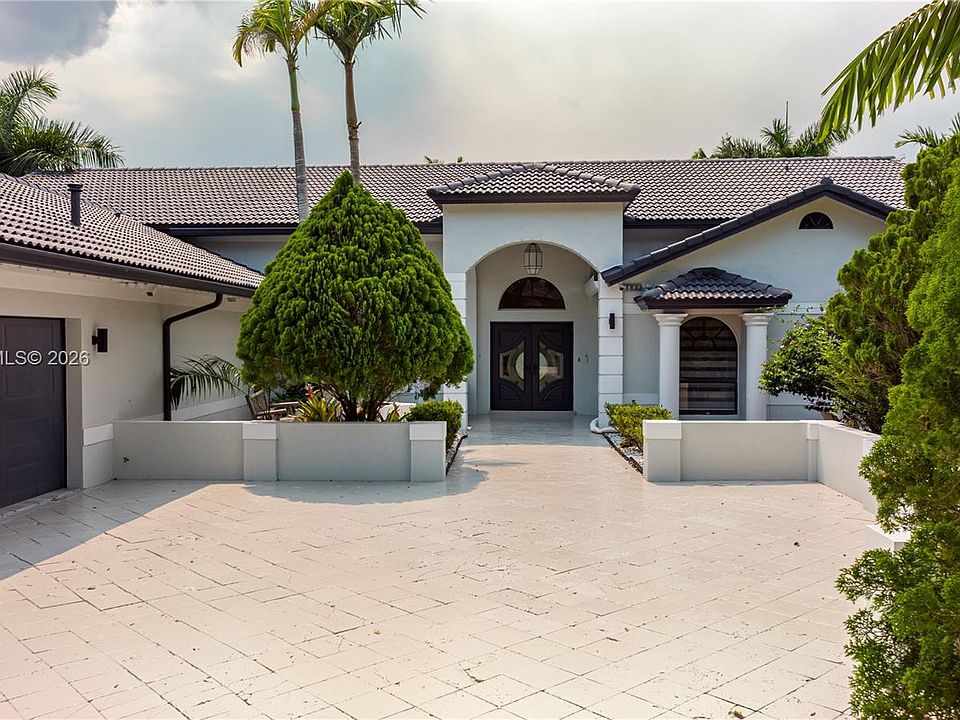 1st image of 1361 NW 116th Ave