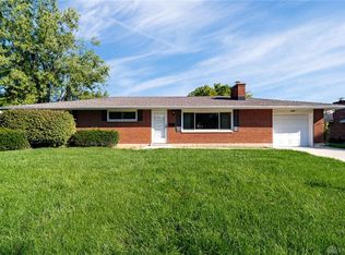 1219 Berna Ln, Dayton, OH 45429