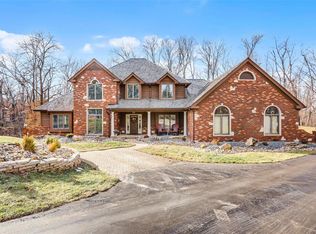 6 Northbridge Cir, Edwardsville, IL 62025