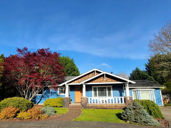 1354 N Nutmeg St, Coquille, OR 97423