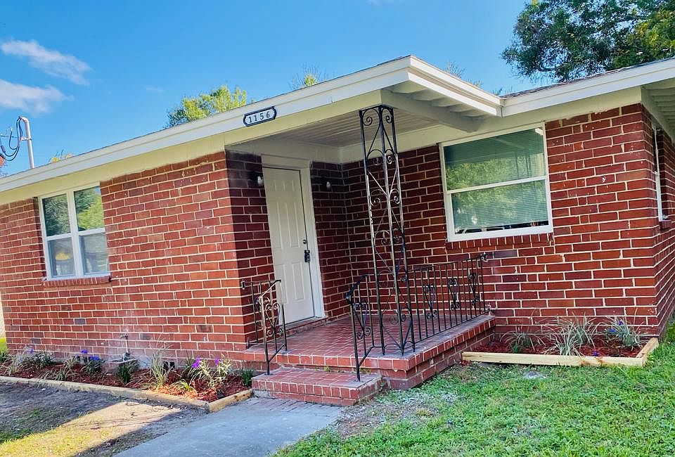 1st image of 1156 W 21st St