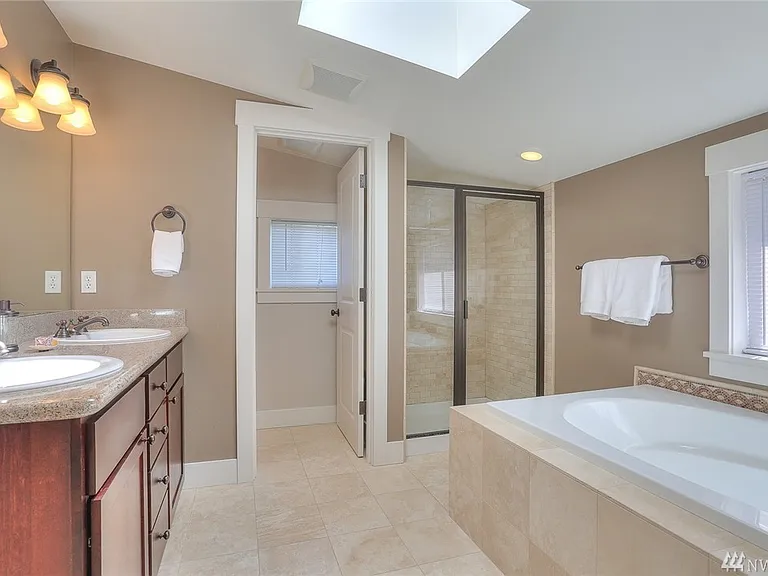 5227 Russell Ave NW #A — Photo 18