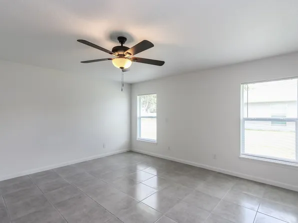 1857 Hazelton St NW, Palm Bay, FL 32907