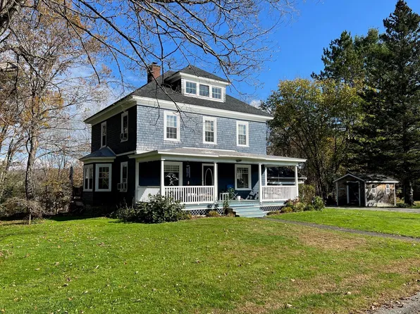 18 Riverside Terrace, Guilford, ME 04443