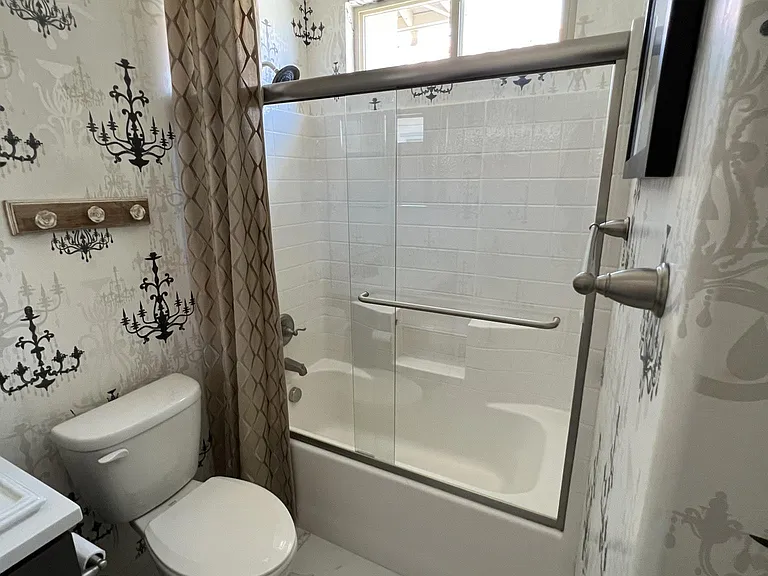 2072 Blue Oak Ln — Photo 11