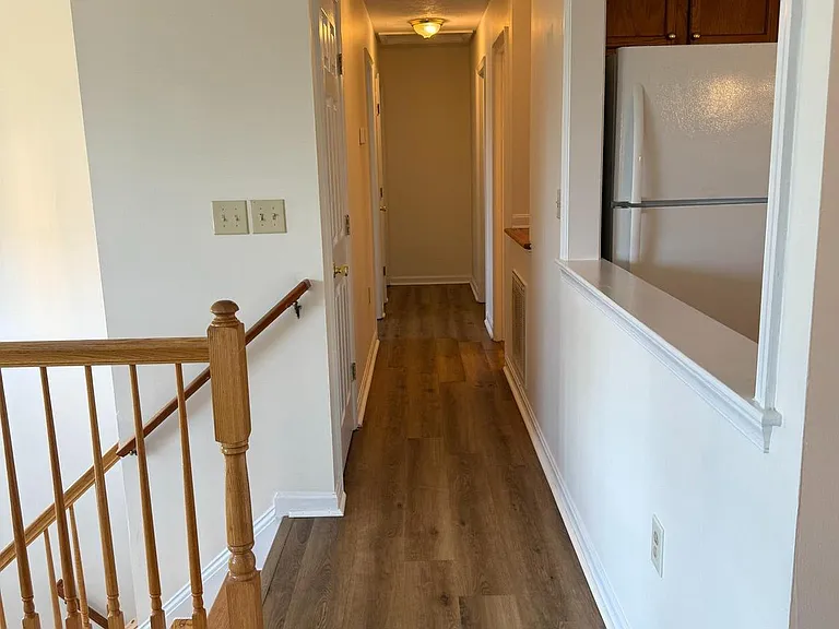 1183 River Bend Ct — Photo 7
