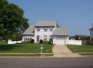 12 Alexandria Dr, Sewell, NJ 08080