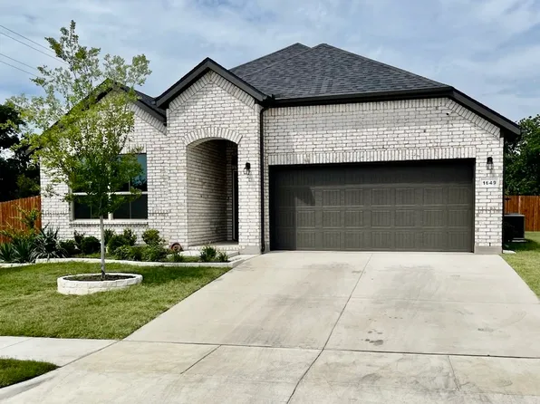 1649 Omaha, Granbury, TX 76049