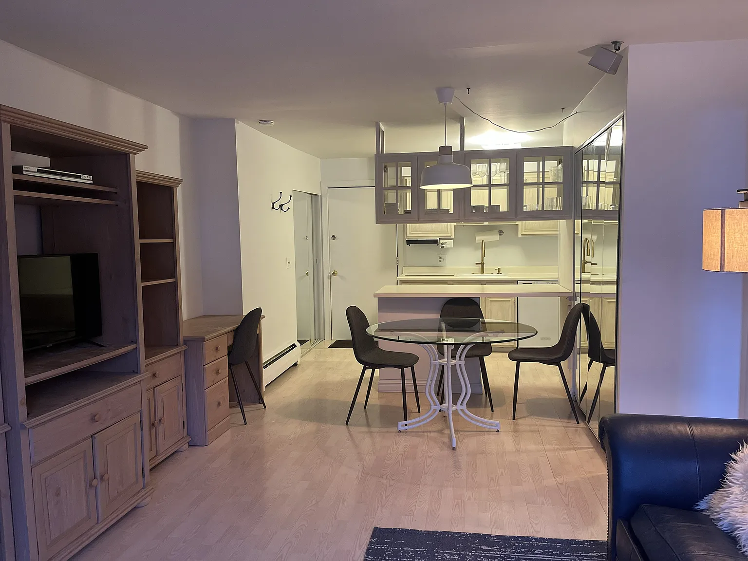 1 bed, 538 sqft, $5,500 — Photo 3