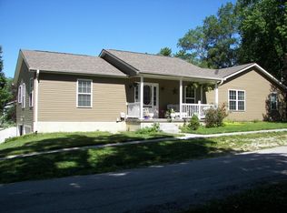 354 N 6th St, Cosby, MO 64436