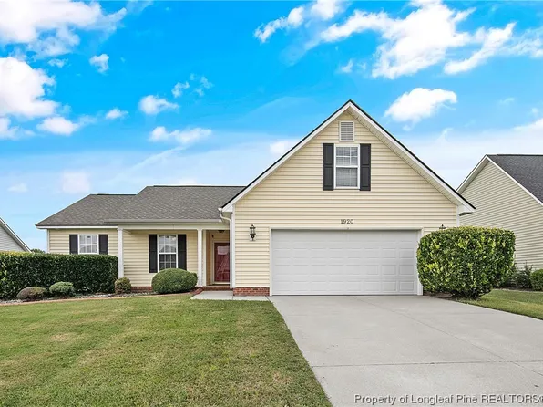 1920 Caviness St, Fayetteville, NC 28314