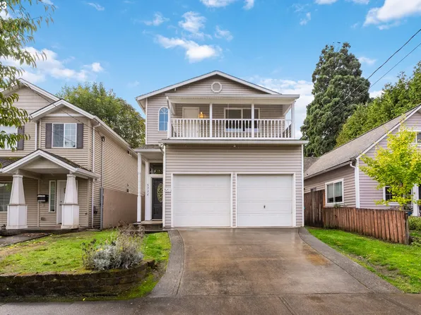 5736 N Yale St, Portland, OR 97203