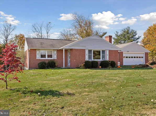 480 Hoffmansville Rd, Bechtelsville, PA 19505