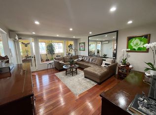 10443-10445 Magnolia Blvd, North Hollywood, CA 91601
