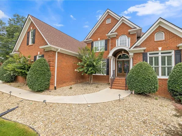 155 Whipporwill Dr, Oxford, GA 30054