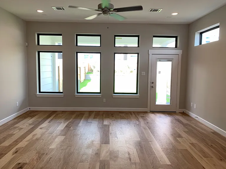 2104 Lou Ellen Ln #C — Photo 7