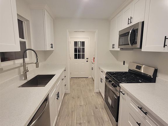 4th image of 116 Tanner St