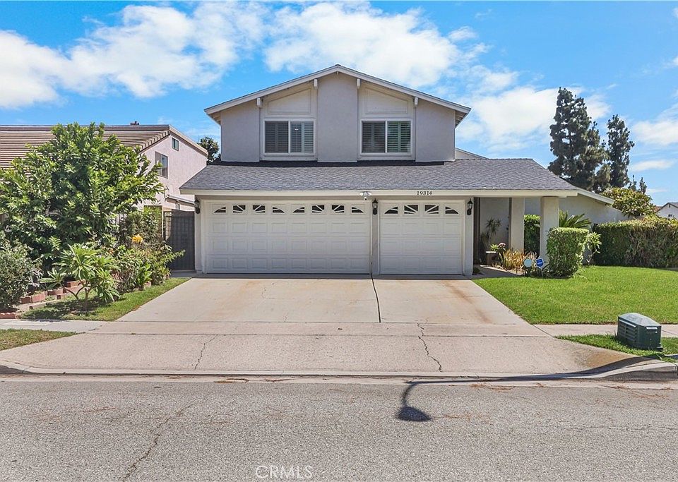 1st image of 19314 Stefani Ave