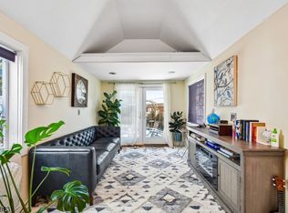 12 Campbell Rd, Short Hills, NJ 07078