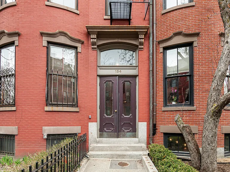154 W Concord St #2A — Photo 20
